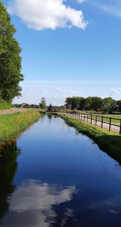 Vakantiehuis Met Hottub En Barrelsauna Ommen Esterno foto