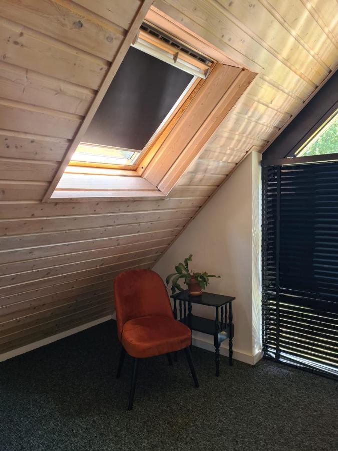 Vakantiehuis Met Hottub En Barrelsauna Ommen Esterno foto