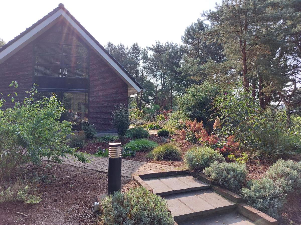 Vakantiehuis Met Hottub En Barrelsauna Ommen Esterno foto
