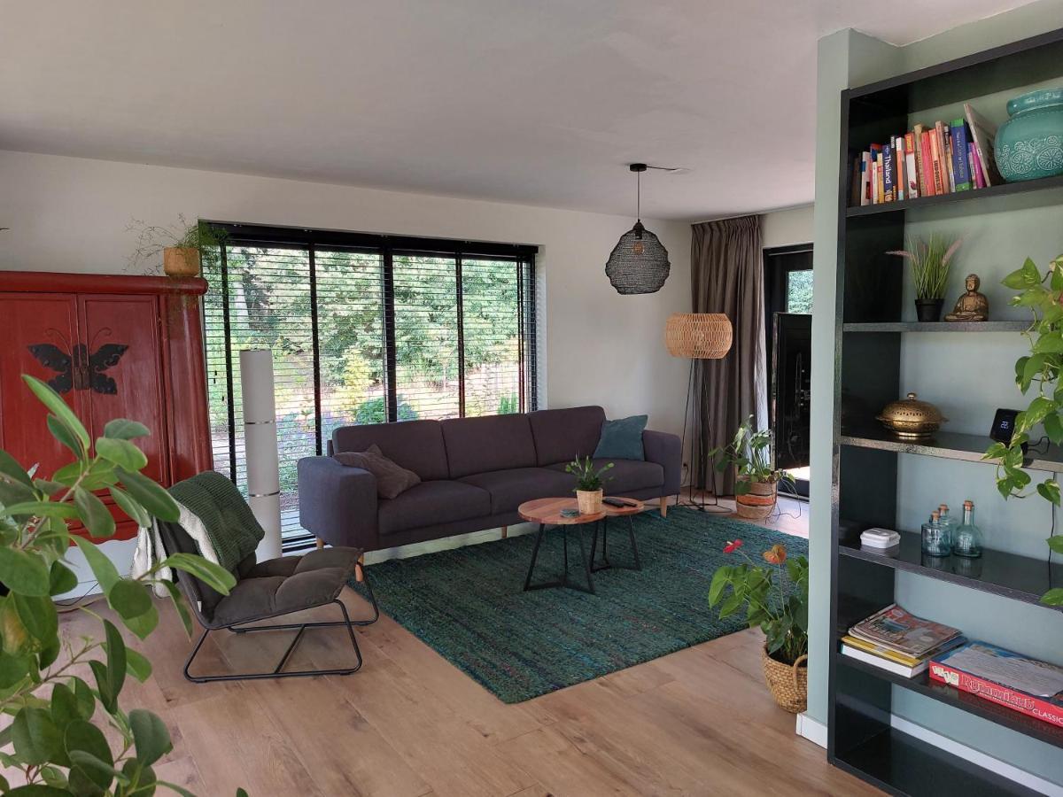 Vakantiehuis Met Hottub En Barrelsauna Ommen Esterno foto